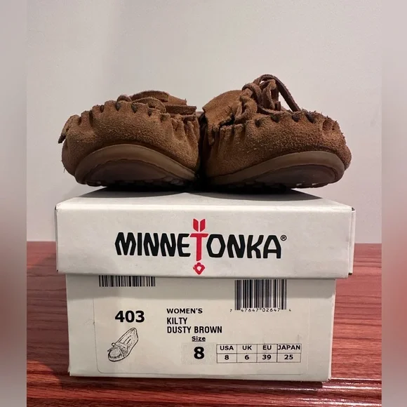 Minnetonka Moccasin Leather Kilty Moccs GUC - Picture 2 of 10